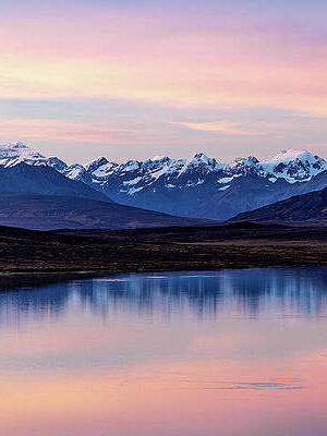 Dawn on the lake